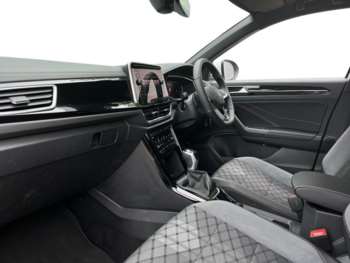 Used Volkswagen T-Roc 2024 for sale - 74967377: Photo