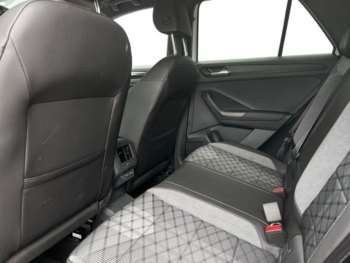 Used Volkswagen T-Roc 2024 for sale - 74967377: Photo