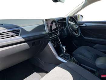 Used Volkswagen T-Roc 2022 for sale - 74663739: Photo