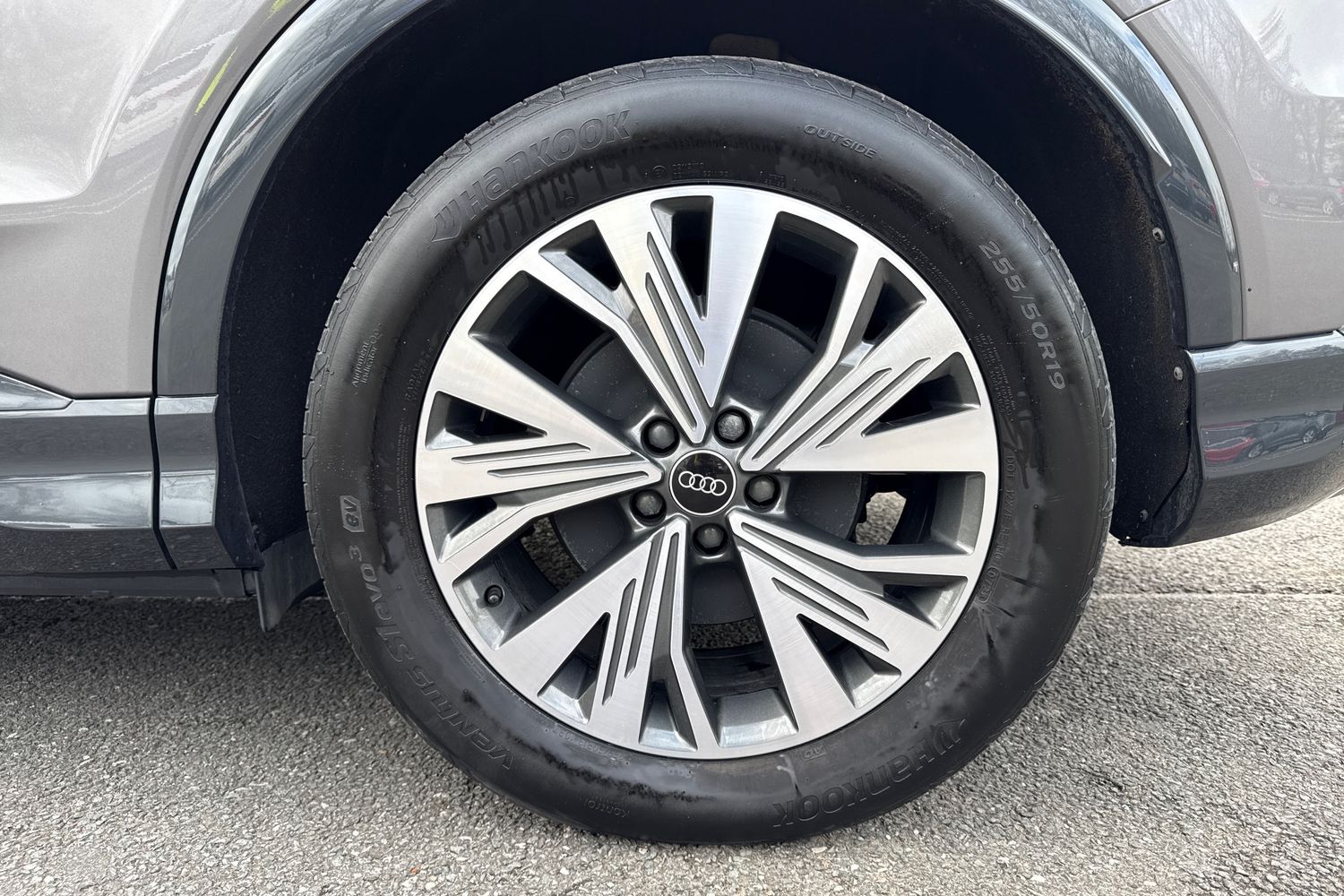 Used Audi Q4 e-tron 2024 for sale - 77666279: Photo 13