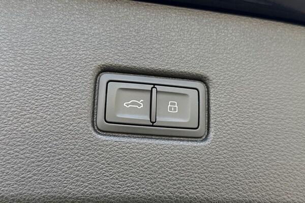 Used Audi Q5 2022 for sale - 75778210: Photo 40