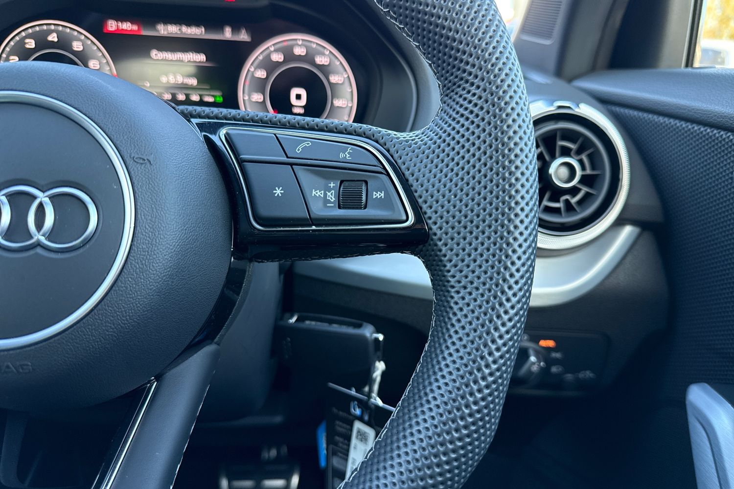 Used Audi Q2 2025 for sale - 76558174: Photo 33