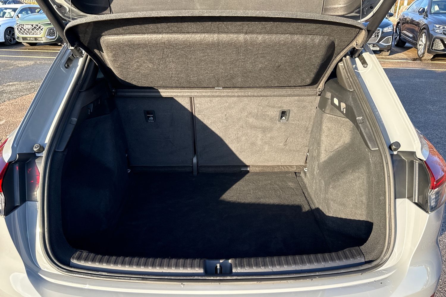 Used Audi Q4 e-tron 2023 for sale - 77233278: Photo 6