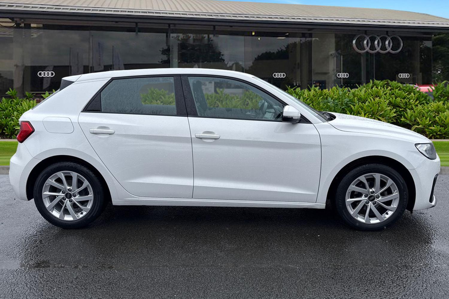 Used Audi A1 2023 for sale - 77527362: Photo 3