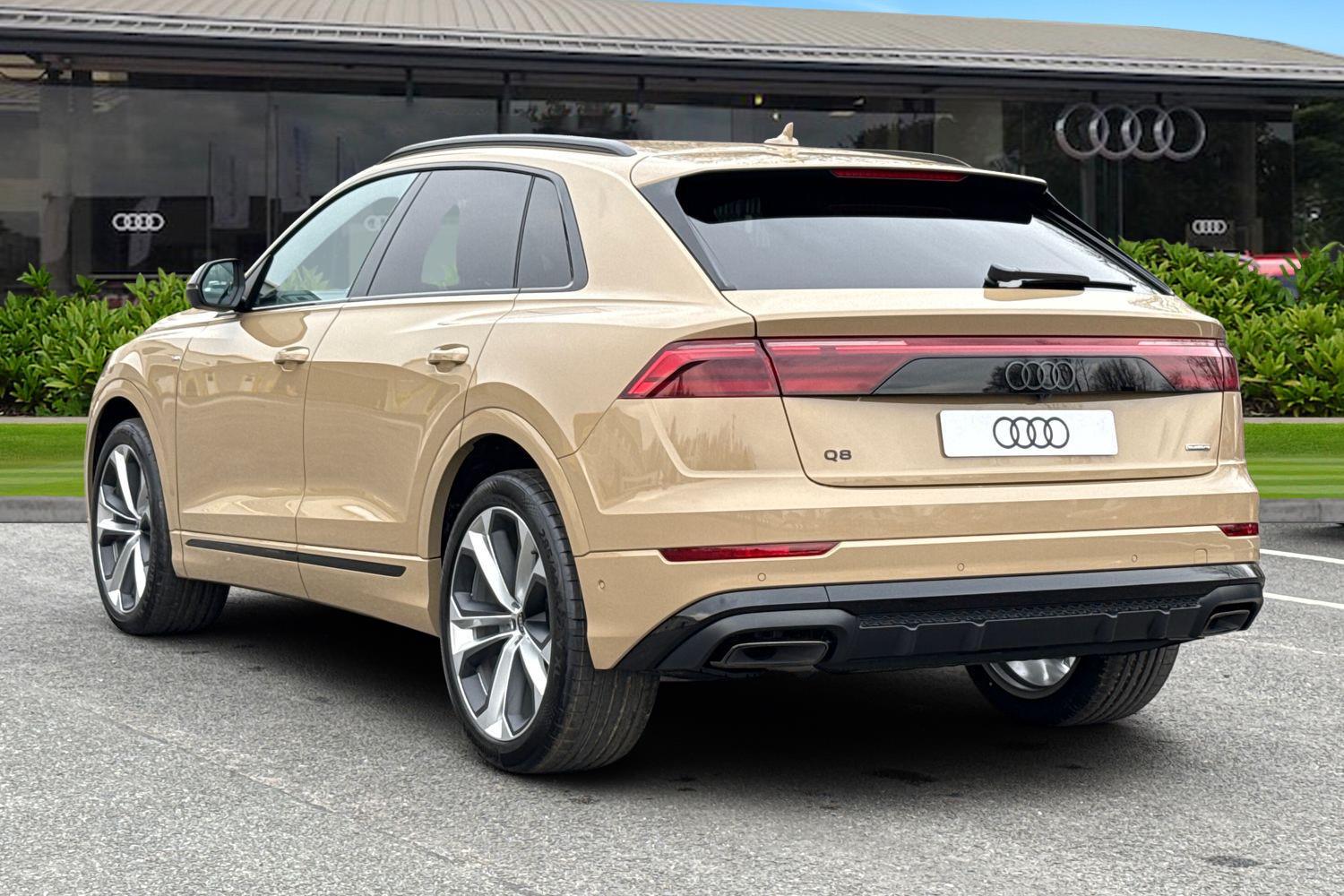Used Audi Q8 2025 for sale - 76364593: Photo 2