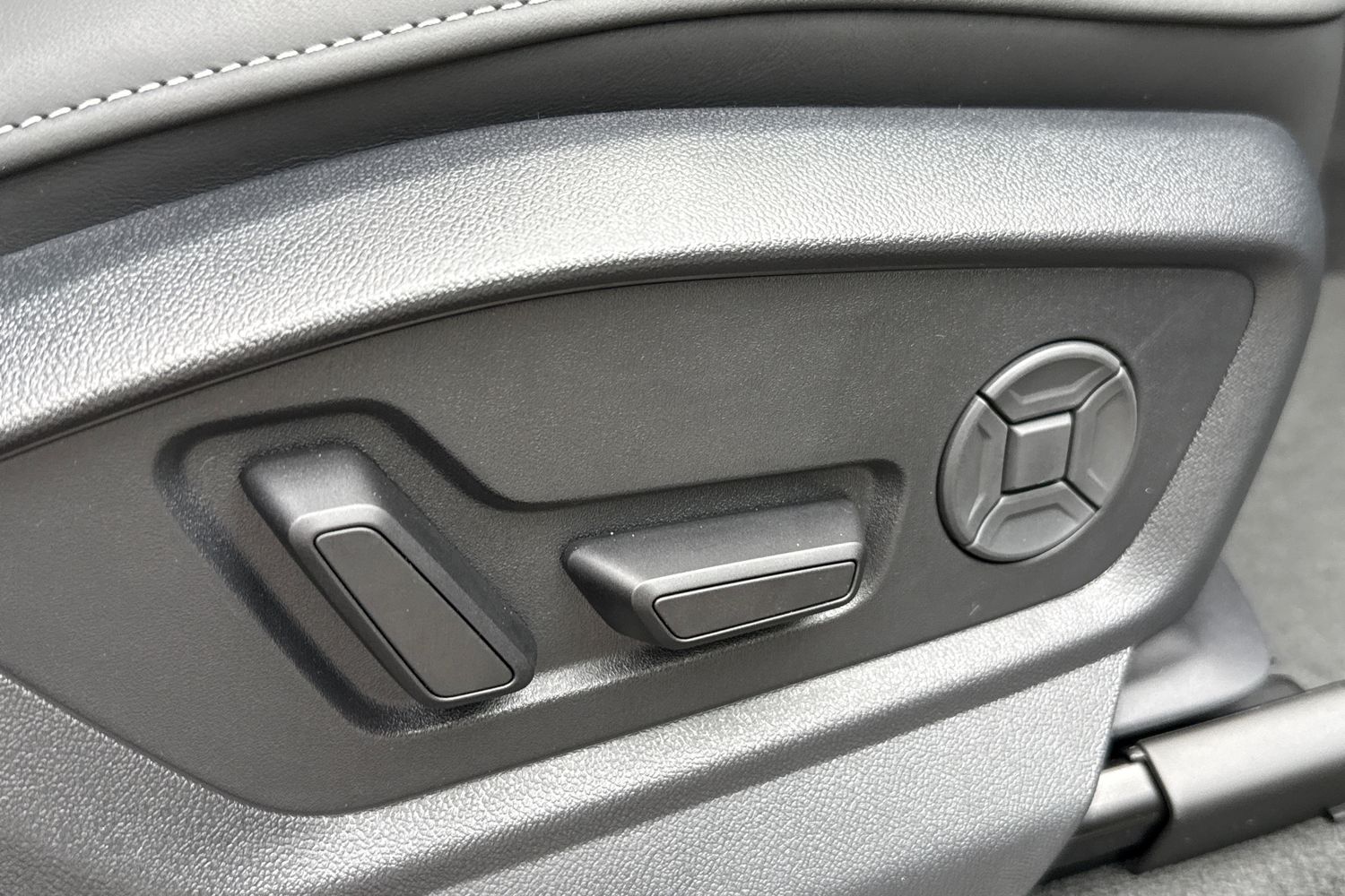 Used Audi Q8 2025 for sale - 76364593: Photo 24