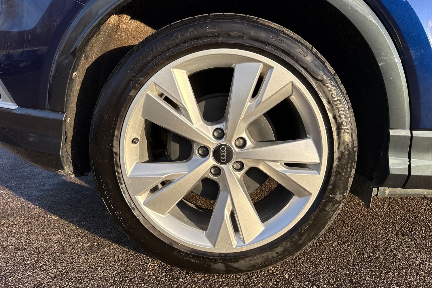 Used Audi Q4 e-tron 2024 for sale - 77135359: Photo 11