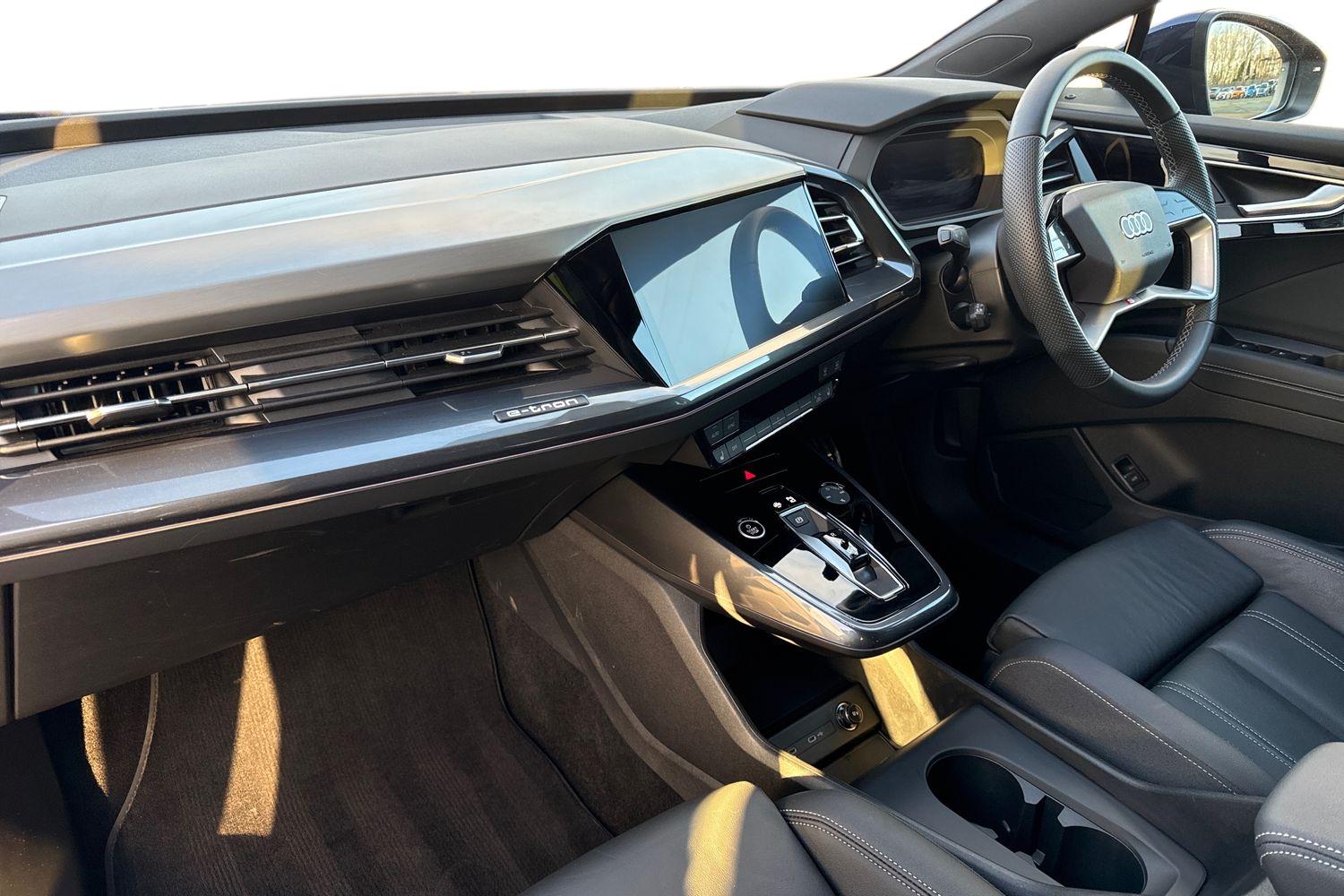 Used Audi Q4 e-tron 2024 for sale - 77135359: Photo 15