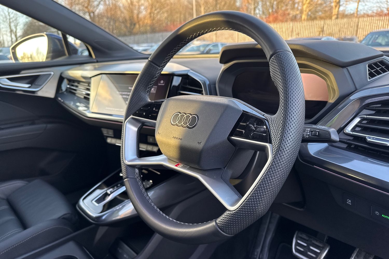 Used Audi Q4 e-tron 2024 for sale - 77135359: Photo 47