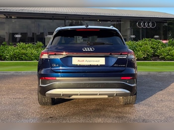 Used Audi Q4 e-tron 2024 for sale - 77135359: Photo