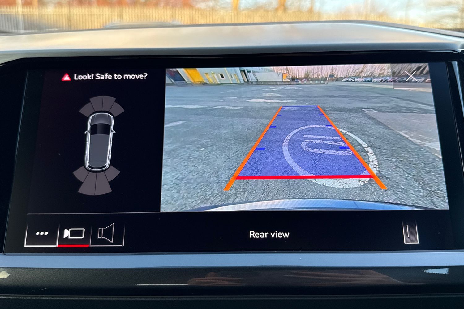 Used Audi Q4 e-tron 2024 for sale - 77135359: Photo 57