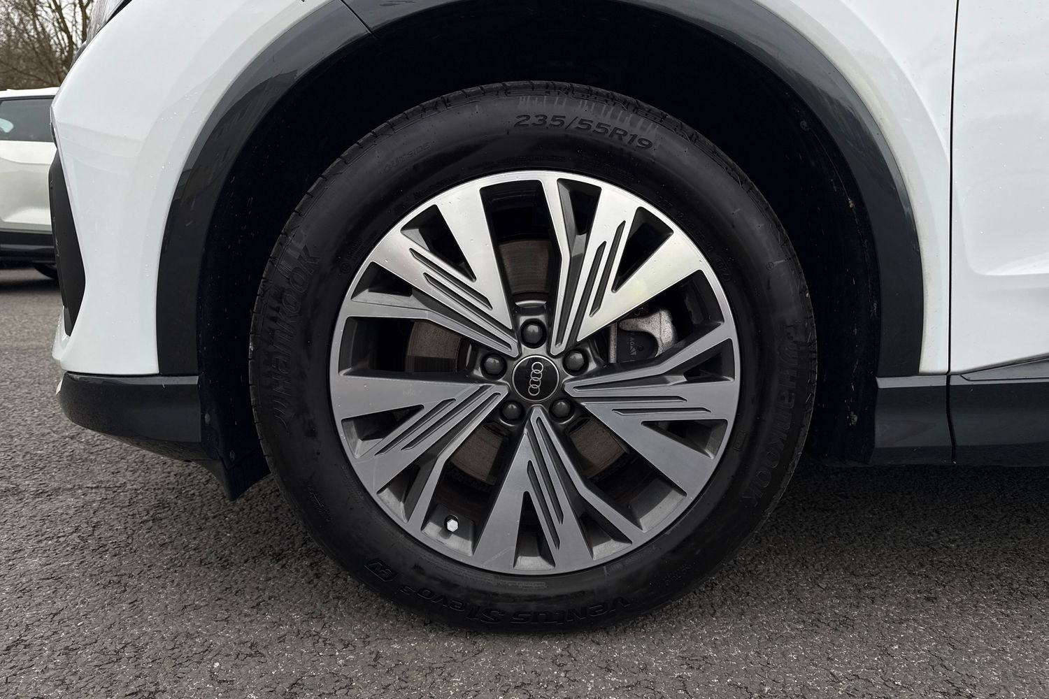 Used Audi Q4 e-tron 2024 for sale - 77862895: Photo 13