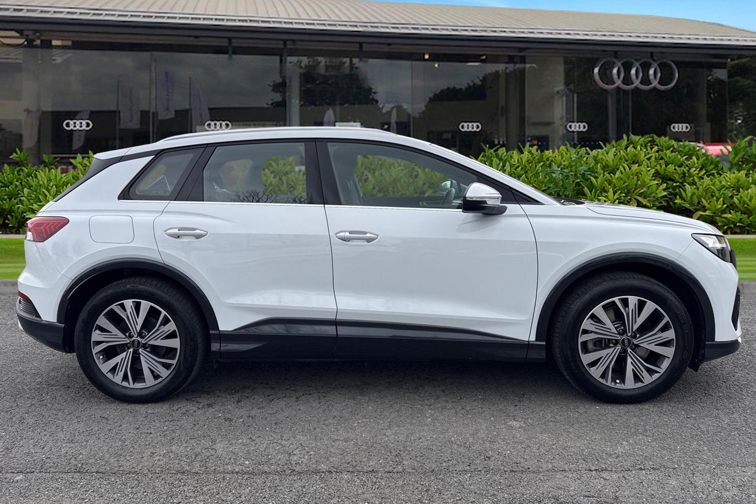 Used Audi Q4 e-tron 2024 for sale - 77862895: Photo 3
