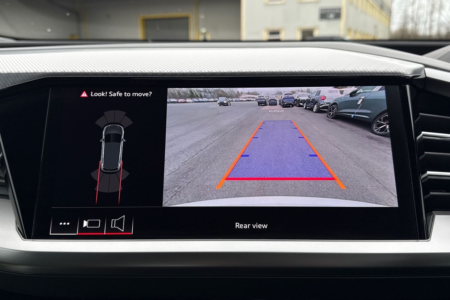 Used Audi Q4 e-tron 2024 for sale - 77862895: Photo 40