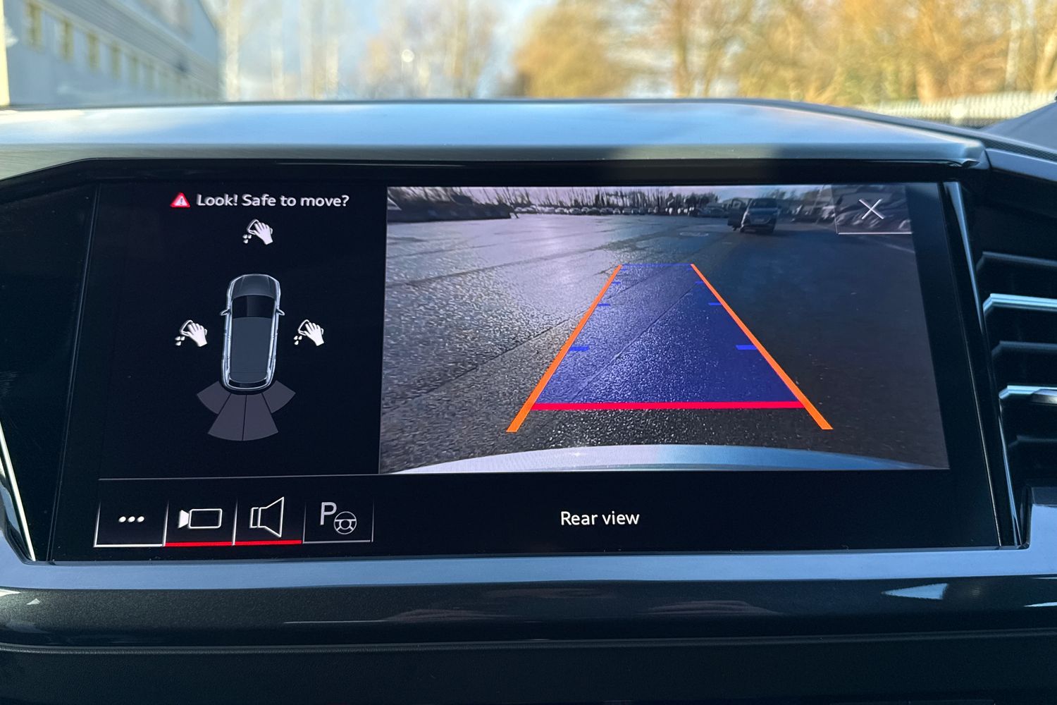 Used Audi Q4 e-tron 2022 for sale - 77128963: Photo 39