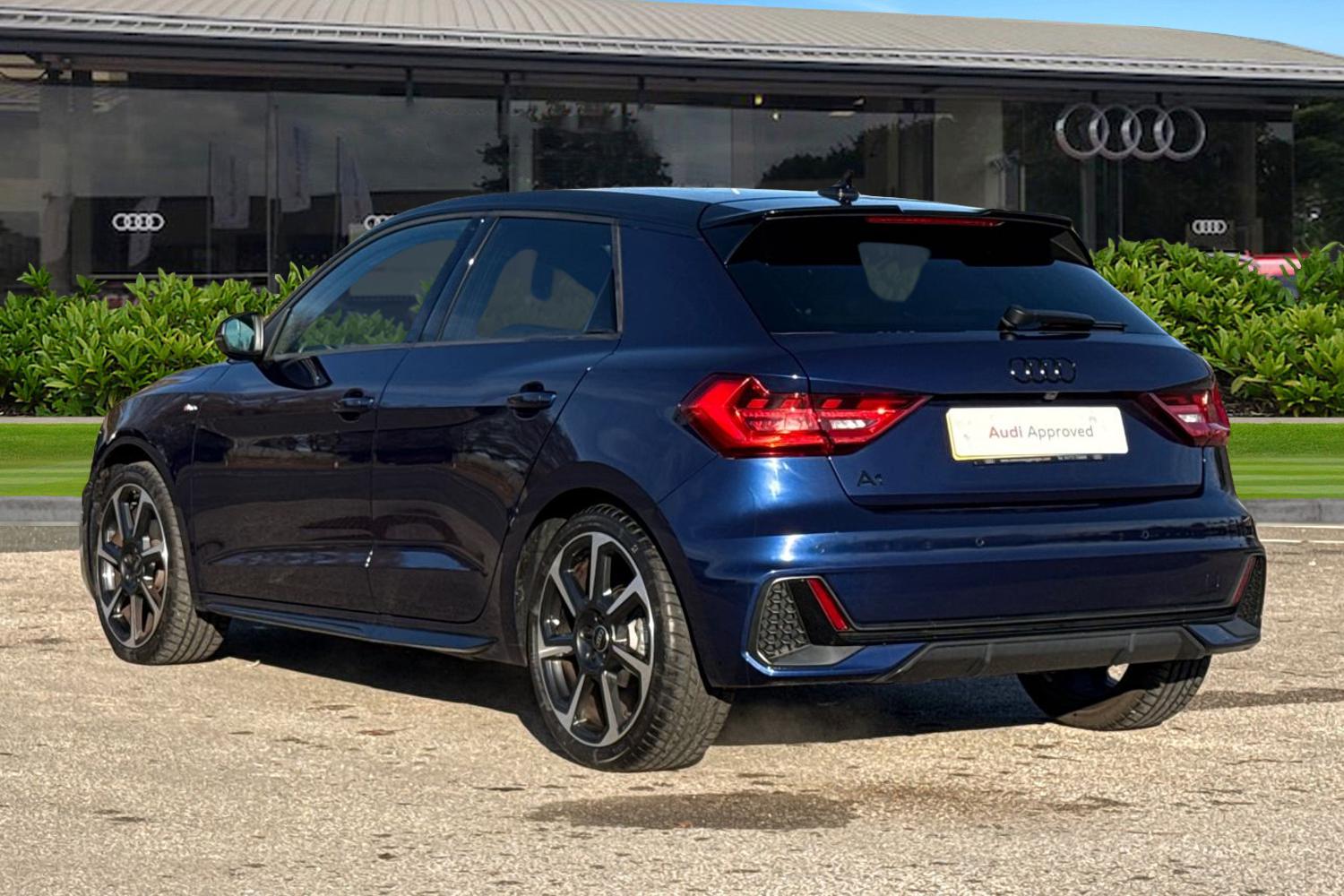 Used Audi A1 2025 for sale - 76654278: Photo 2