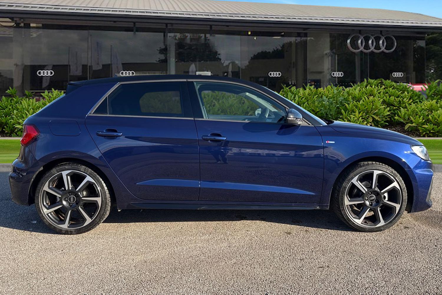 Used Audi A1 2025 for sale - 76654278: Photo 3