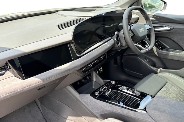 Used Audi Q6 e-tron 2025 for sale - 75820043: Photo 14