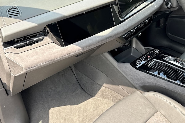 Used Audi Q6 e-tron 2025 for sale - 75820043: Photo 19