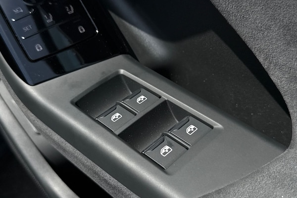 Used Audi Q6 e-tron 2025 for sale - 75820043: Photo 28