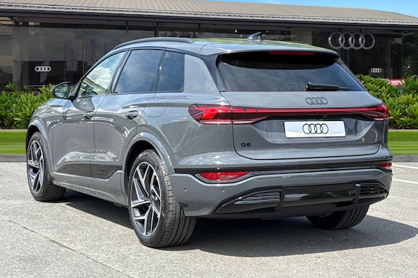 Used Audi Q6 e-tron 2025 for sale - 75820043: Photo 2