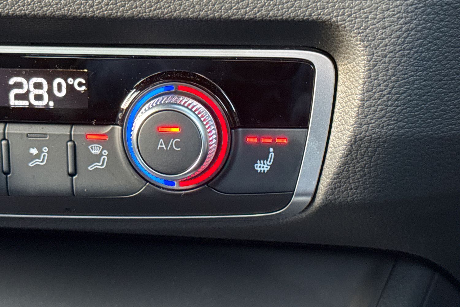 Used Audi Q3 2024 for sale - 76558175: Photo 46