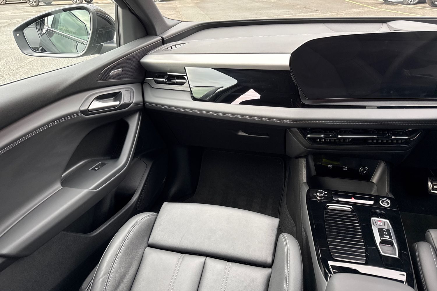 Used Audi Q6 e-tron 2025 for sale - 77270504: Photo 14