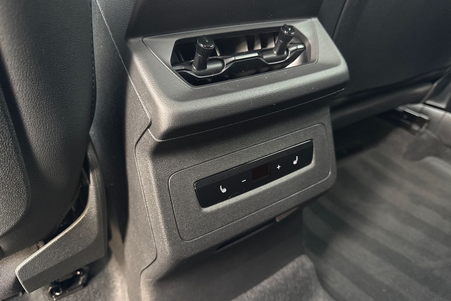 Used Audi Q6 e-tron 2025 for sale - 77270504: Photo 44