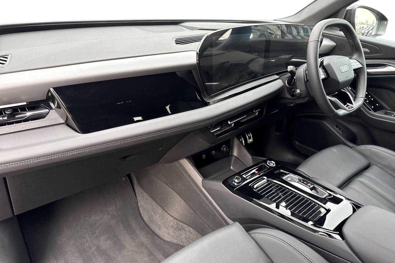 Used Audi Q6 e-tron 2025 for sale - 77270504: Photo 8