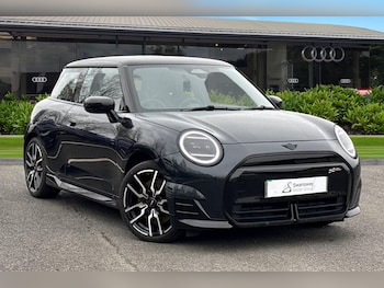 Used MINI Electric Cooper 2024 for sale - 77649252: Photo