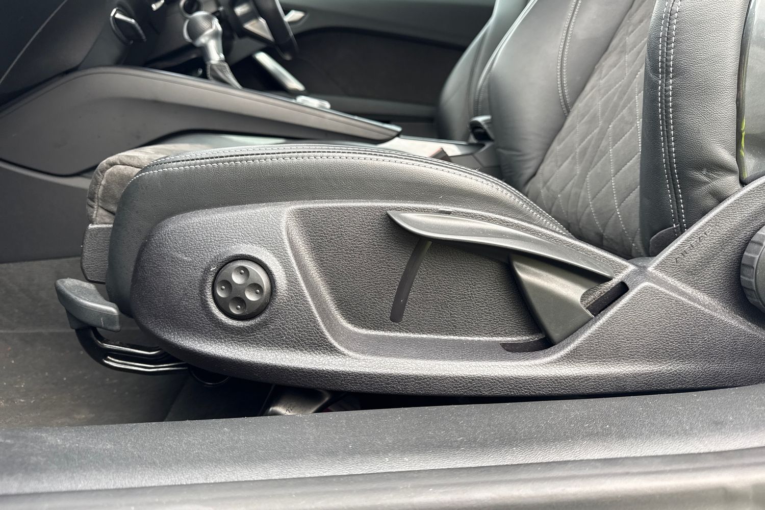 Used Audi TT 2022 for sale - 77138963: Photo 38