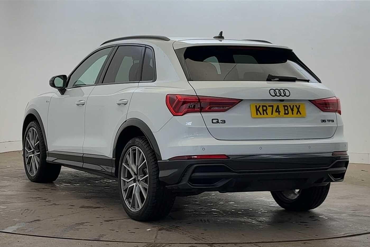 Used Audi Q3 2024 for sale - 76558112: Photo 3