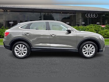 Used Audi Q3 2025 for sale - 77506628: Photo