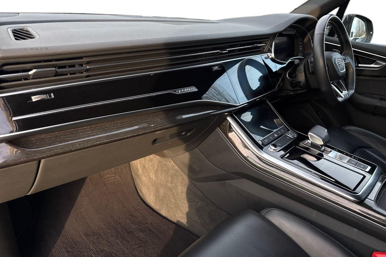 Used Audi Q7 2020 for sale - 76961623: Photo 15