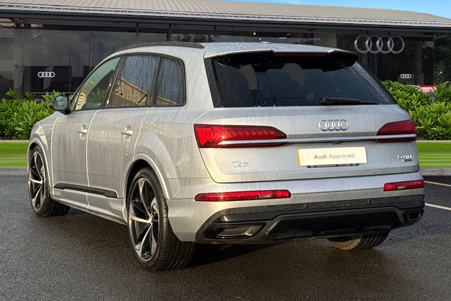 Used Audi Q7 2020 for sale - 76961623: Photo 2