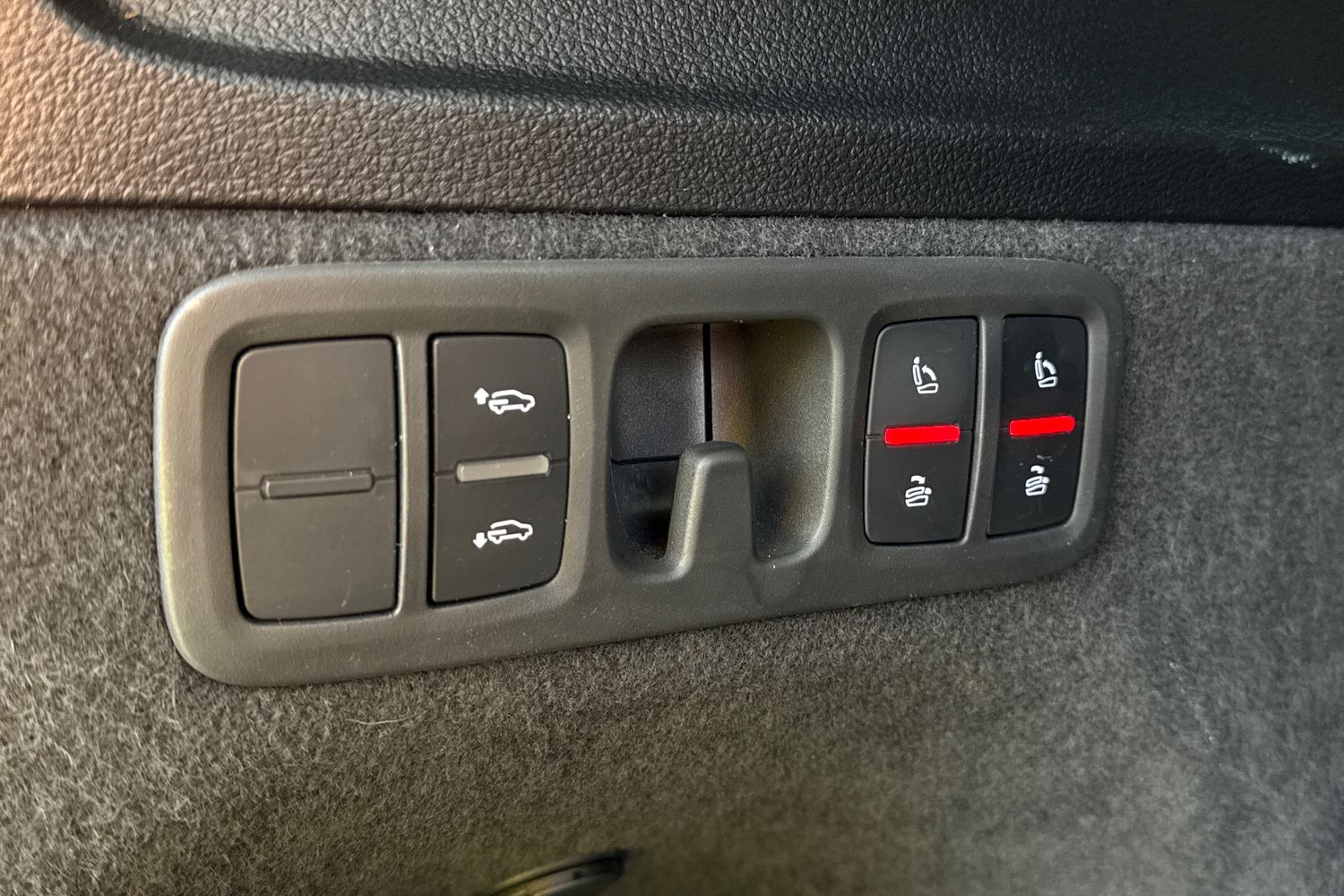 Used Audi Q7 2020 for sale - 76961623: Photo 28