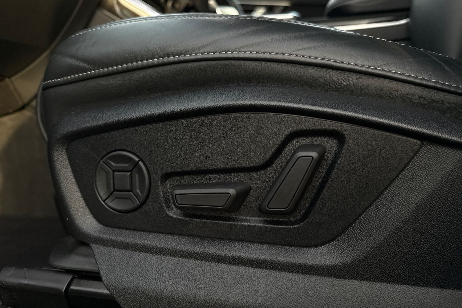 Used Audi Q7 2020 for sale - 76961623: Photo 33