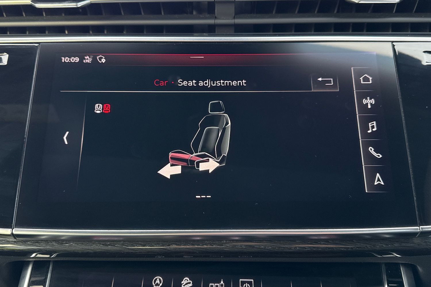 Used Audi Q7 2020 for sale - 76961623: Photo 43