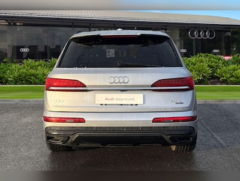 Used Audi Q7 2020 for sale - 76961623: Photo