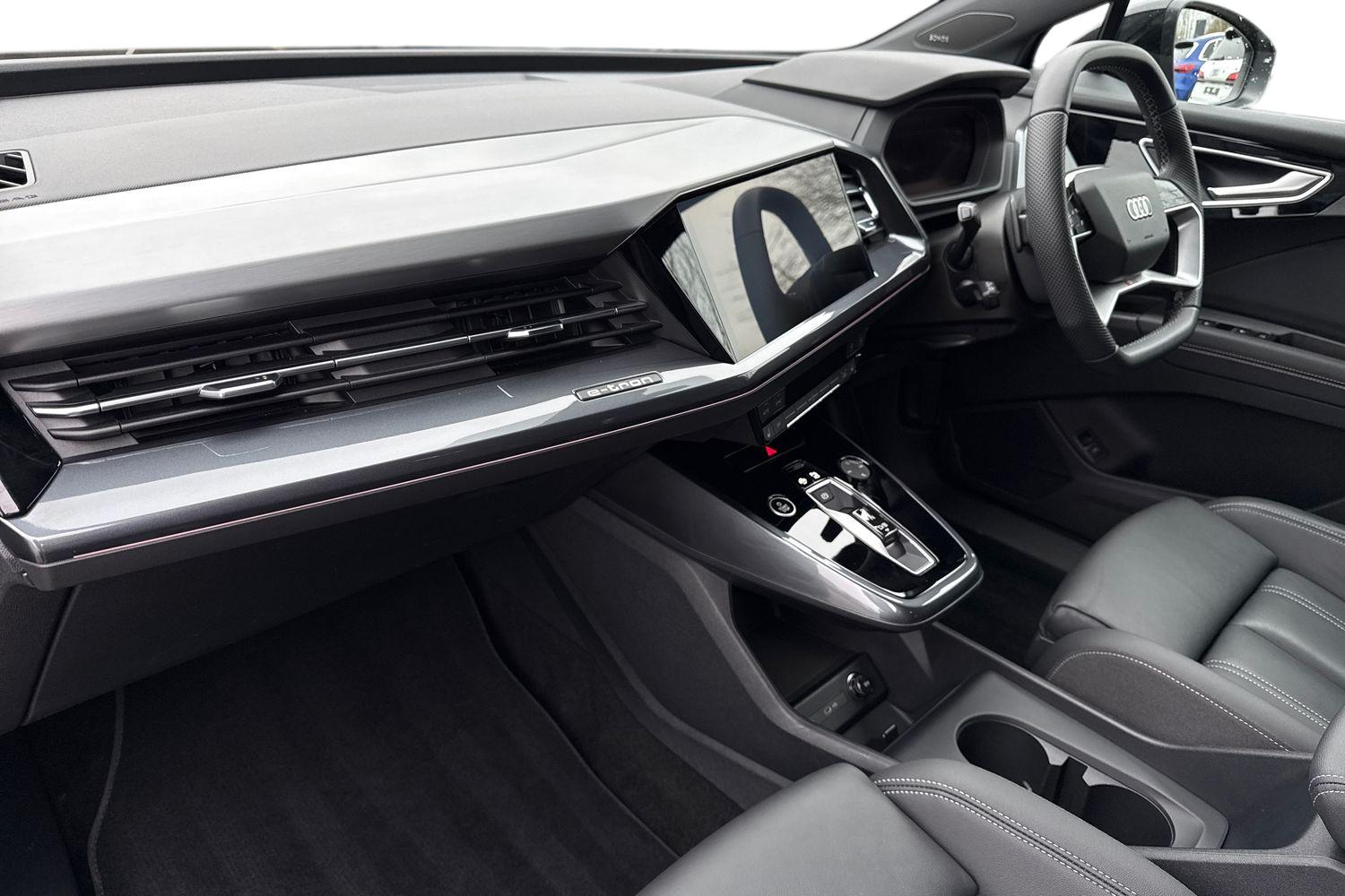 Used Audi Q4 e-tron 2024 for sale - 77649235: Photo 15