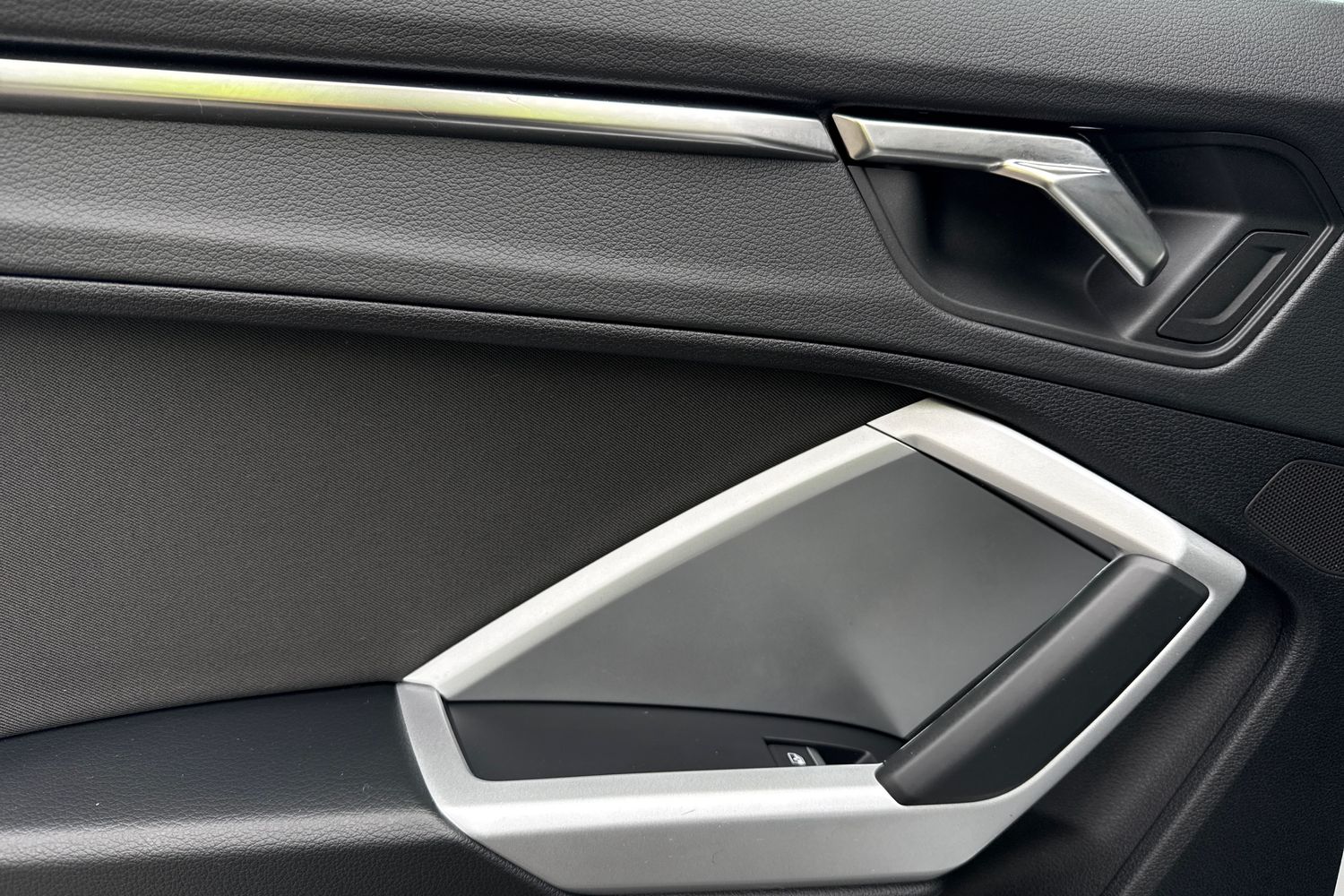 Used Audi Q3 2023 for sale - 77812484: Photo 36