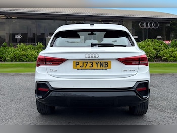 Used Audi Q3 2023 for sale - 77812484: Photo