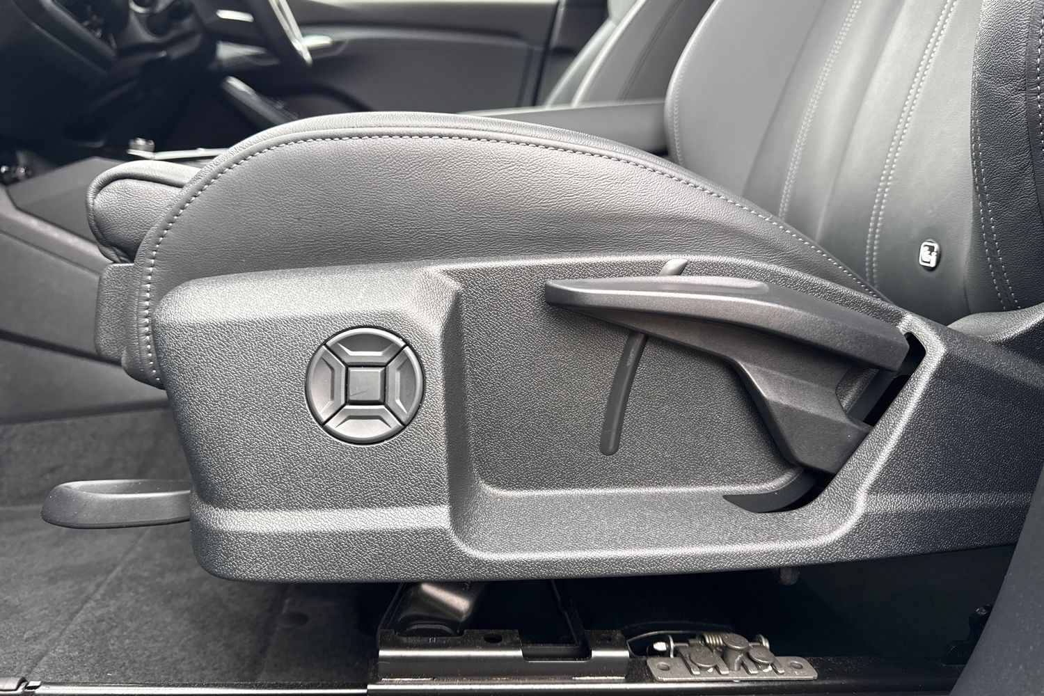 Used Audi Q6 e-tron 2025 for sale - 77601620: Photo 44