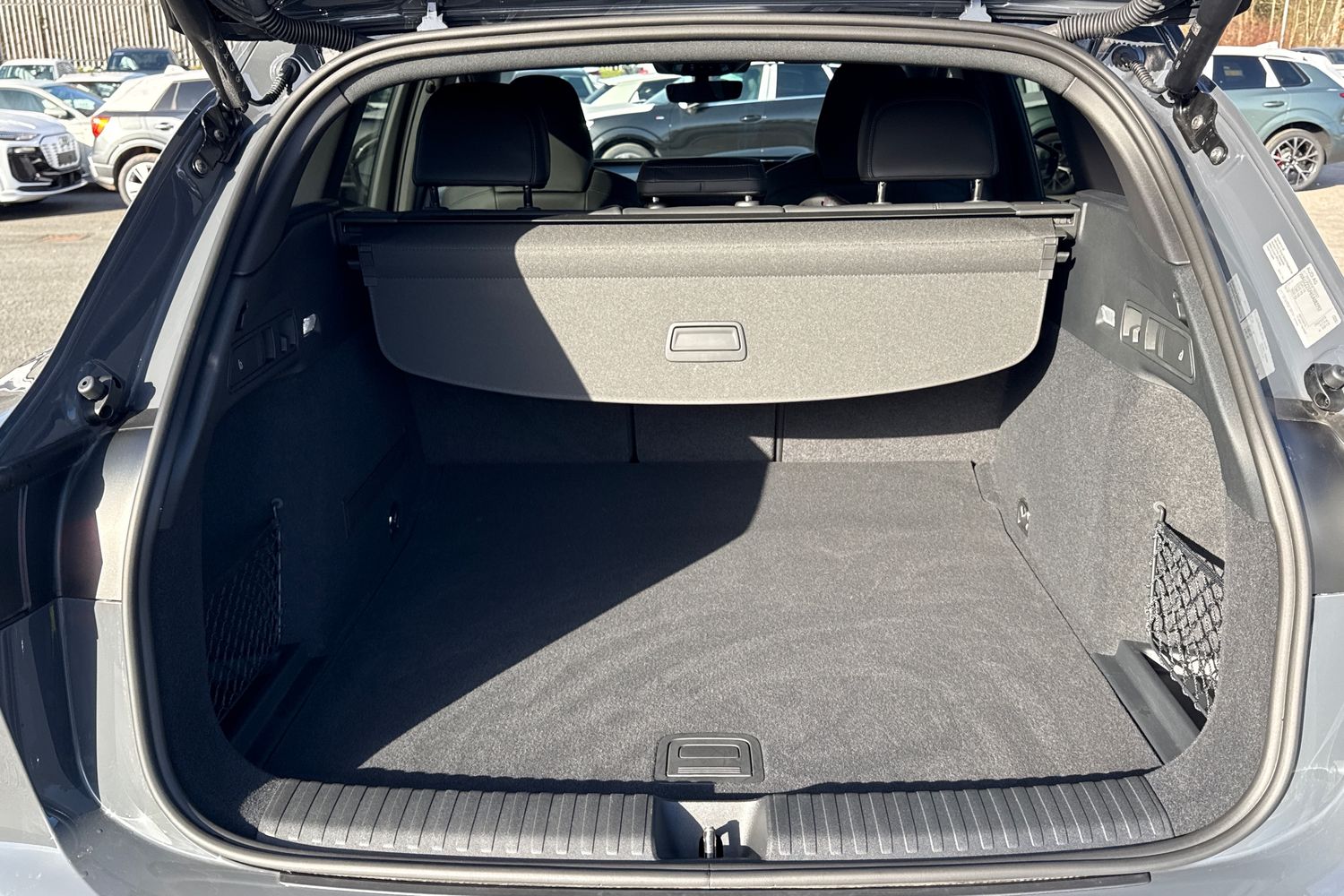 Used Audi Q6 e-tron 2025 for sale - 77890603: Photo 6