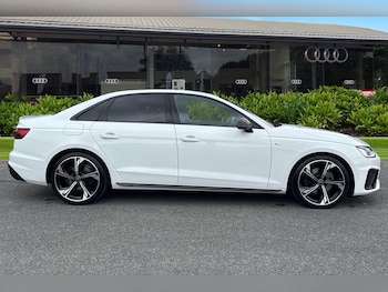 Used Audi A4 2022 for sale - 79112232: Photo