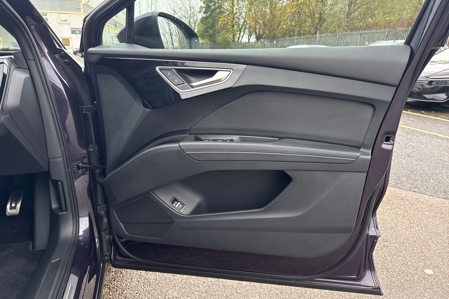 Used Audi Q4 e-tron 2025 for sale - 77054613: Photo 47