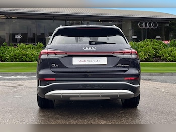 Used Audi Q4 e-tron 2025 for sale - 77054613: Photo