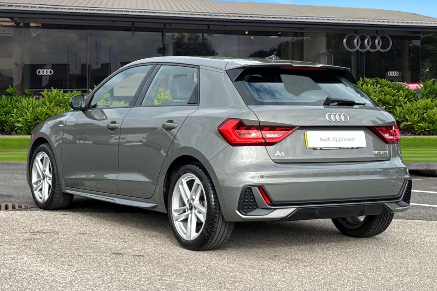 Used Audi A1 2022 for sale - 76115074: Photo 2