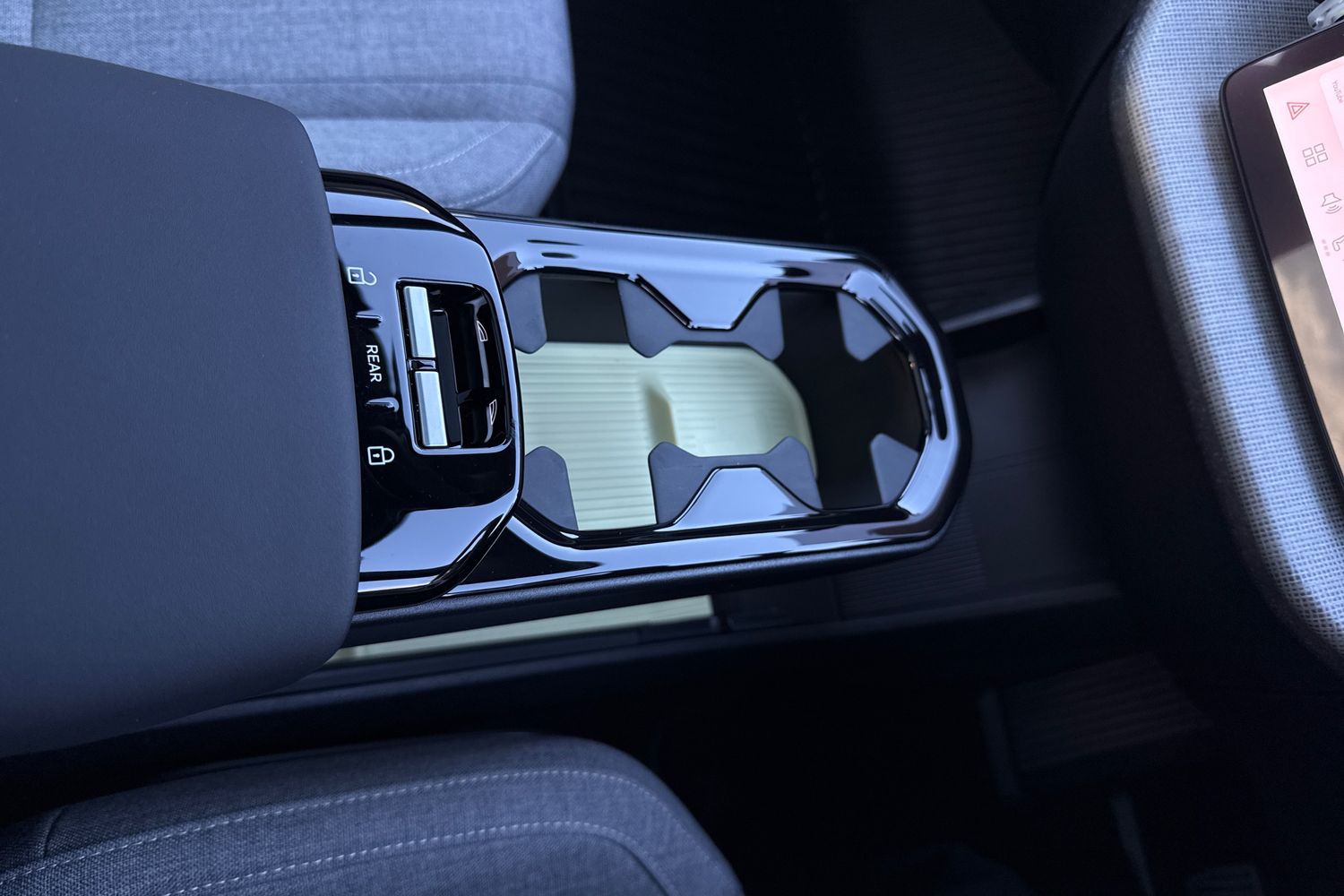 Used Volvo EX30 2025 for sale - 77199383: Photo 22