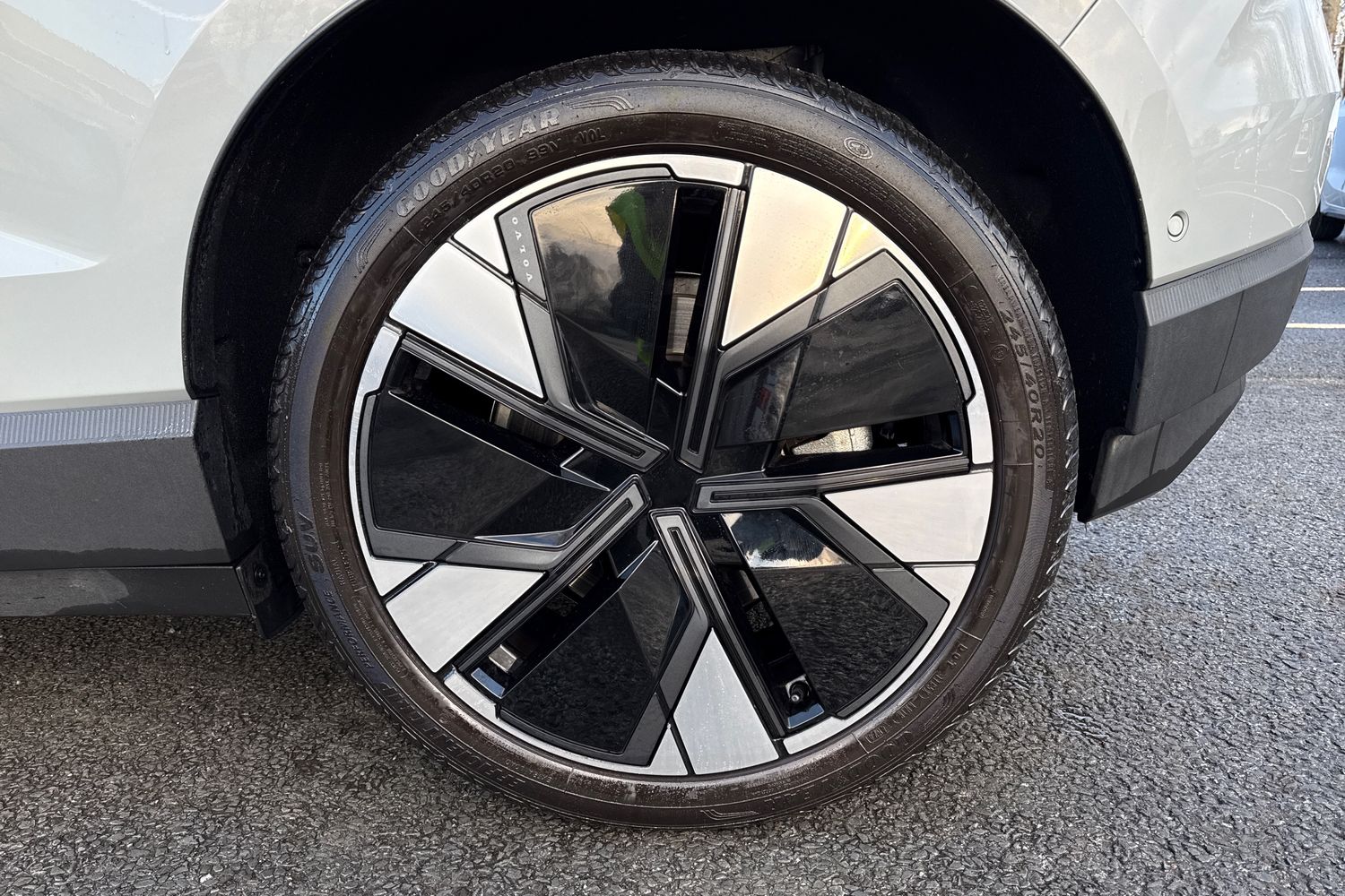 Used Volvo EX30 2025 for sale - 77199383: Photo 9